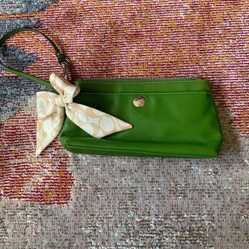 Coach green leather wristlet with bow
